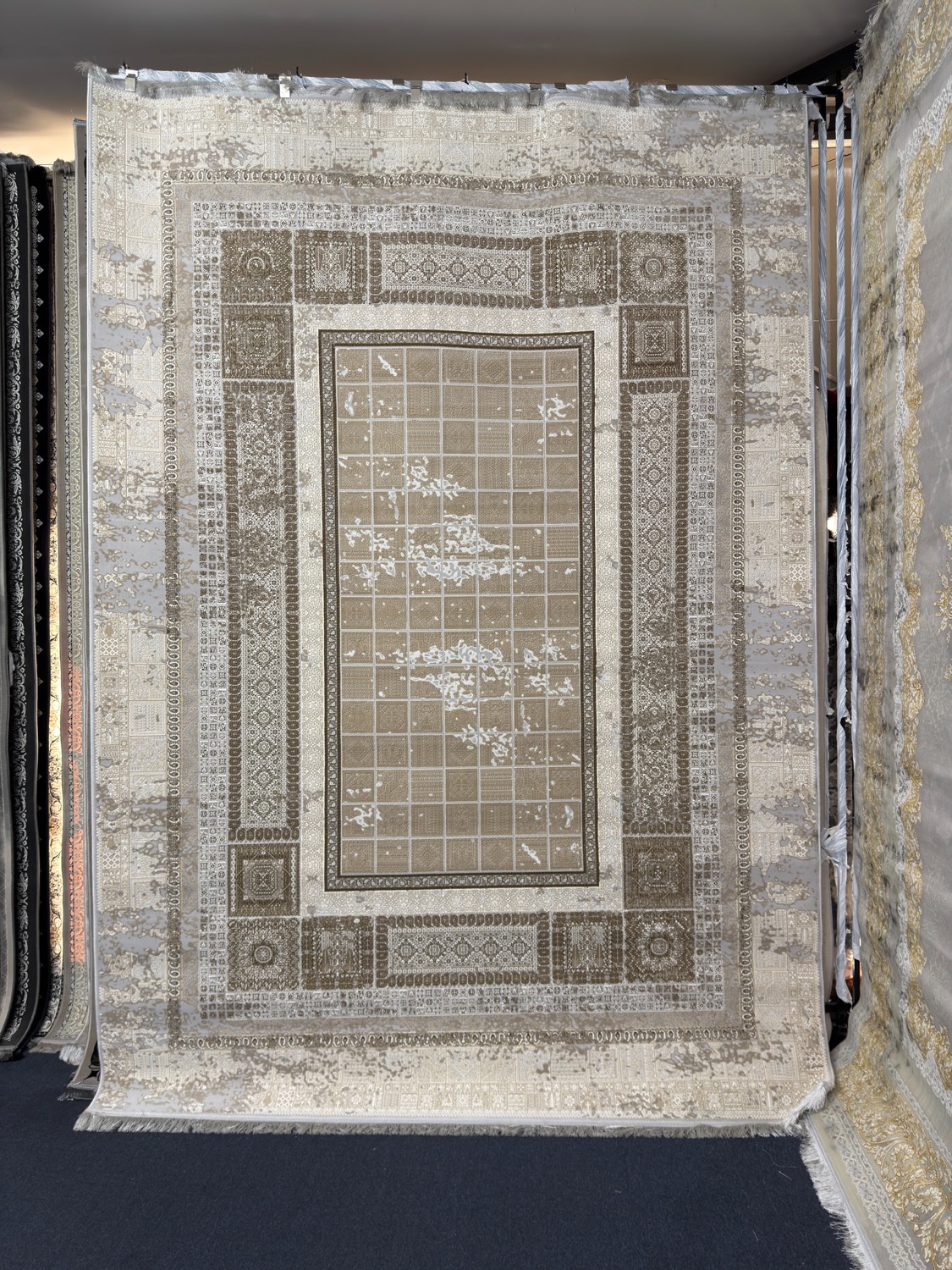 2026 design Persian rug in a new colourway